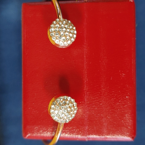 New Accutime Analog Silver & Rose Gold Tone Watch - Picture 3 of 3